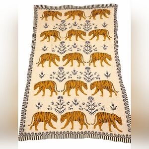 Nicole Miller Tiger Blanket Throw 74 x 48.5 Bedding Home Decor Cotton Animal